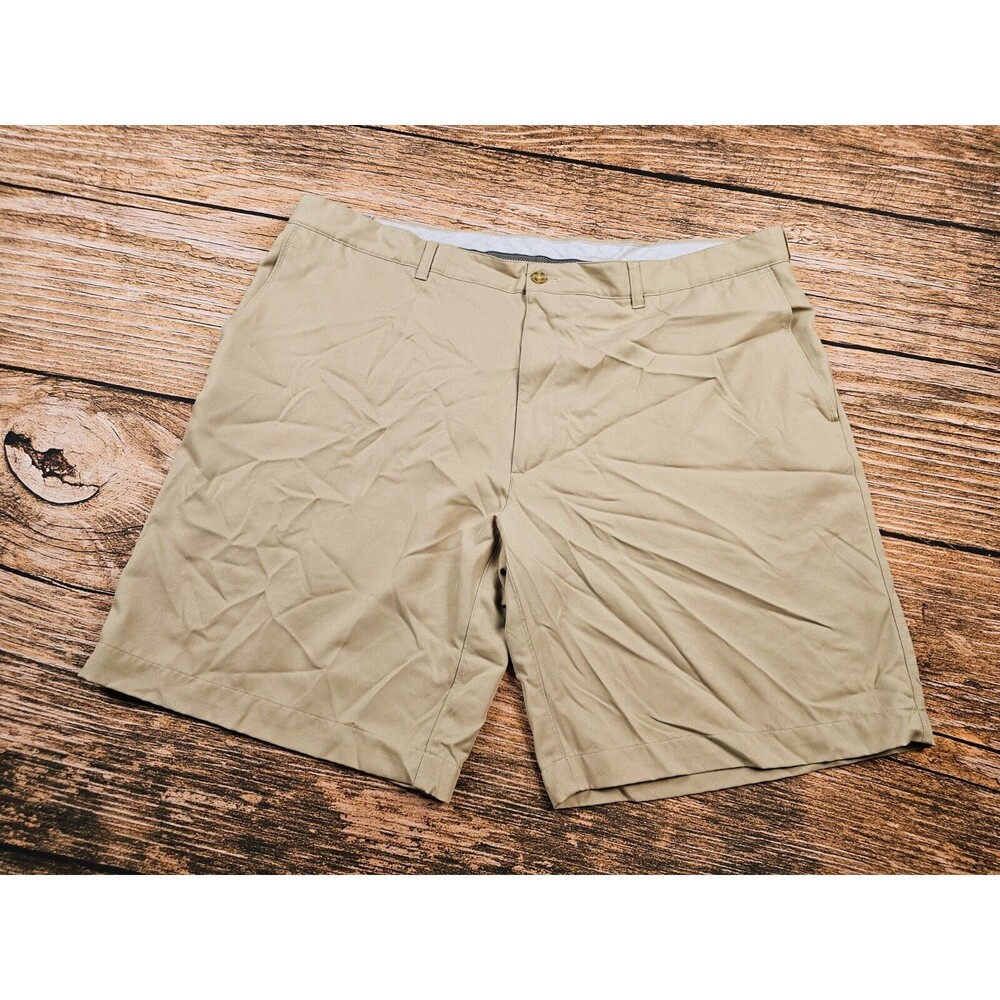 NWT PGA Tour Chinchills Mens 42 UPF50+ Golf Shorts Moisture Wicking Beige - Picture 3 of 10